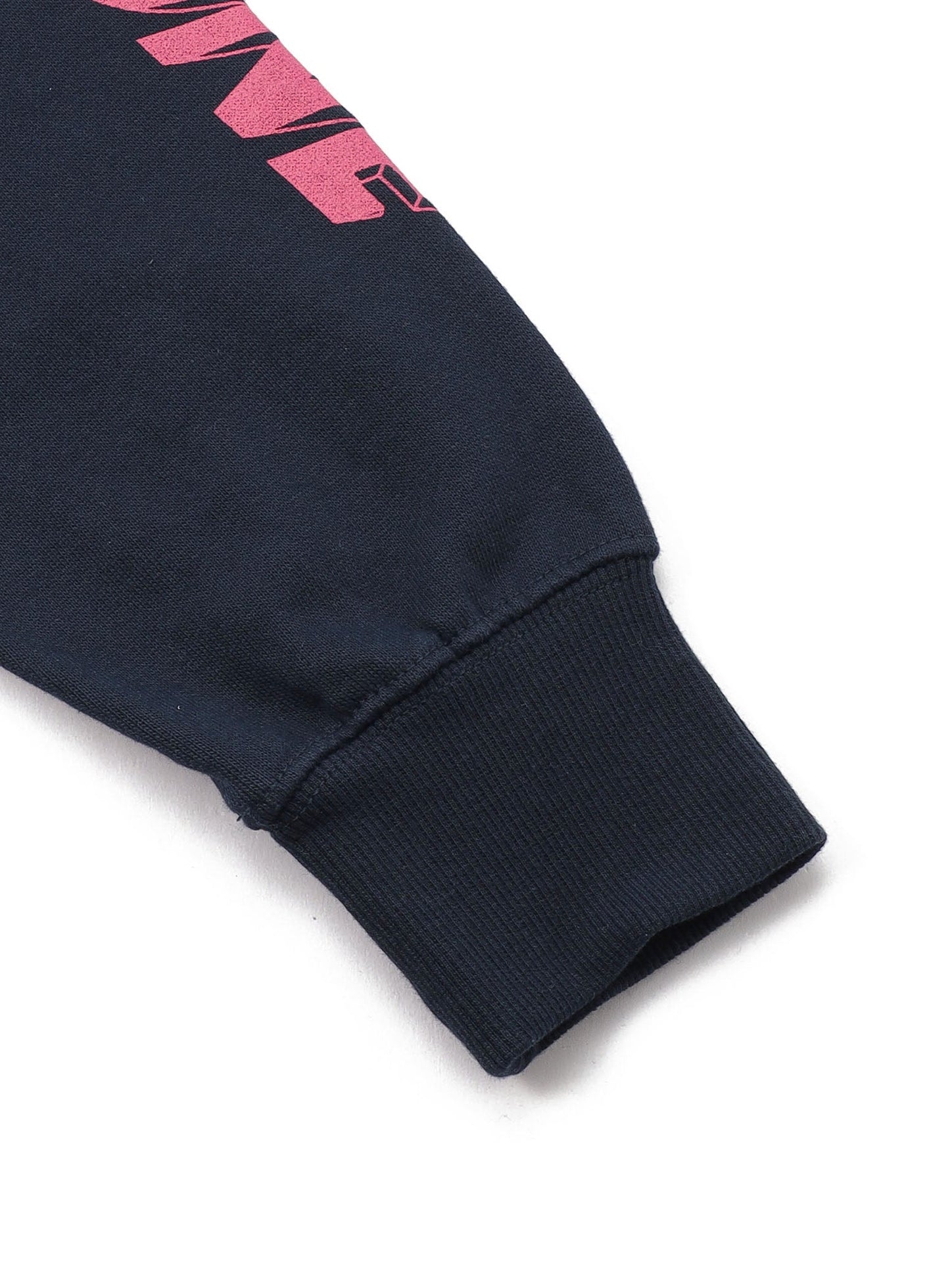CUNE PULL PARKA 立体