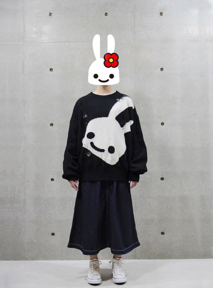 ボロボロ風のクルーネックセーター