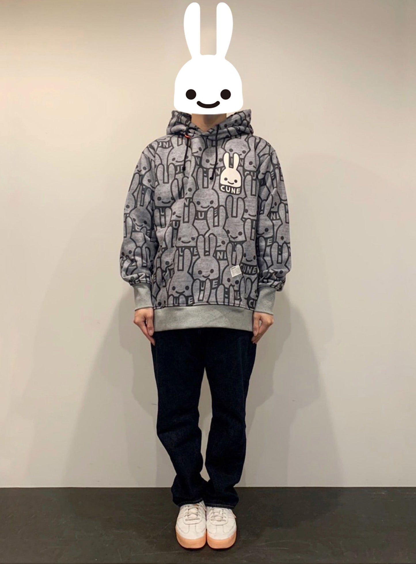 CUNEウサギいっぱいパーカー