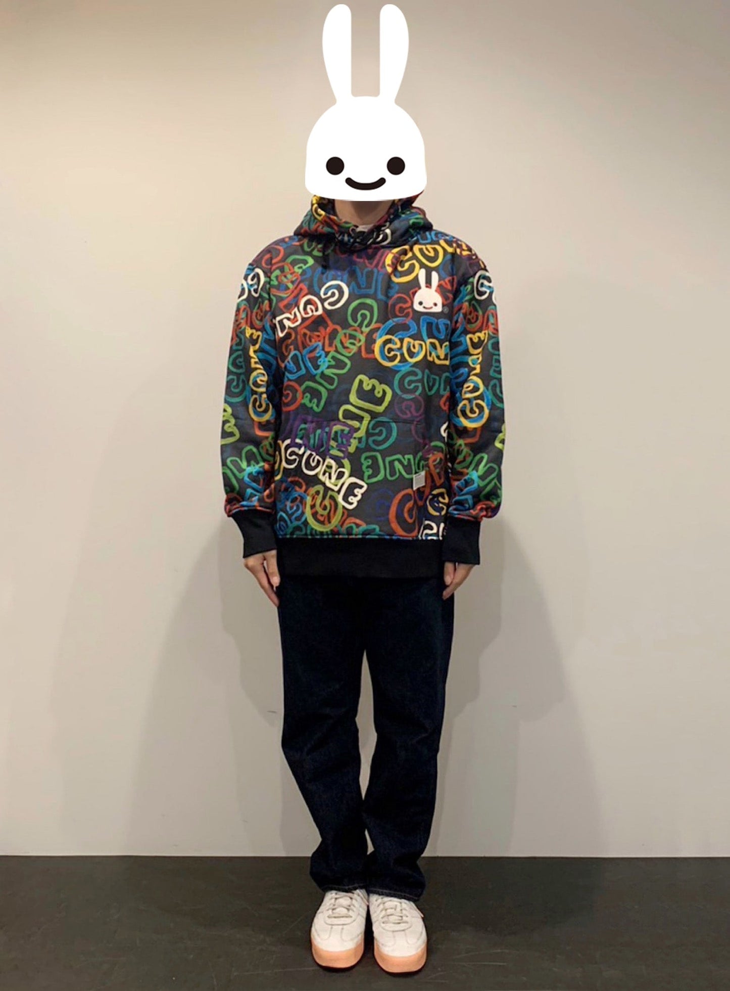 クレヨンCUNEパーカー