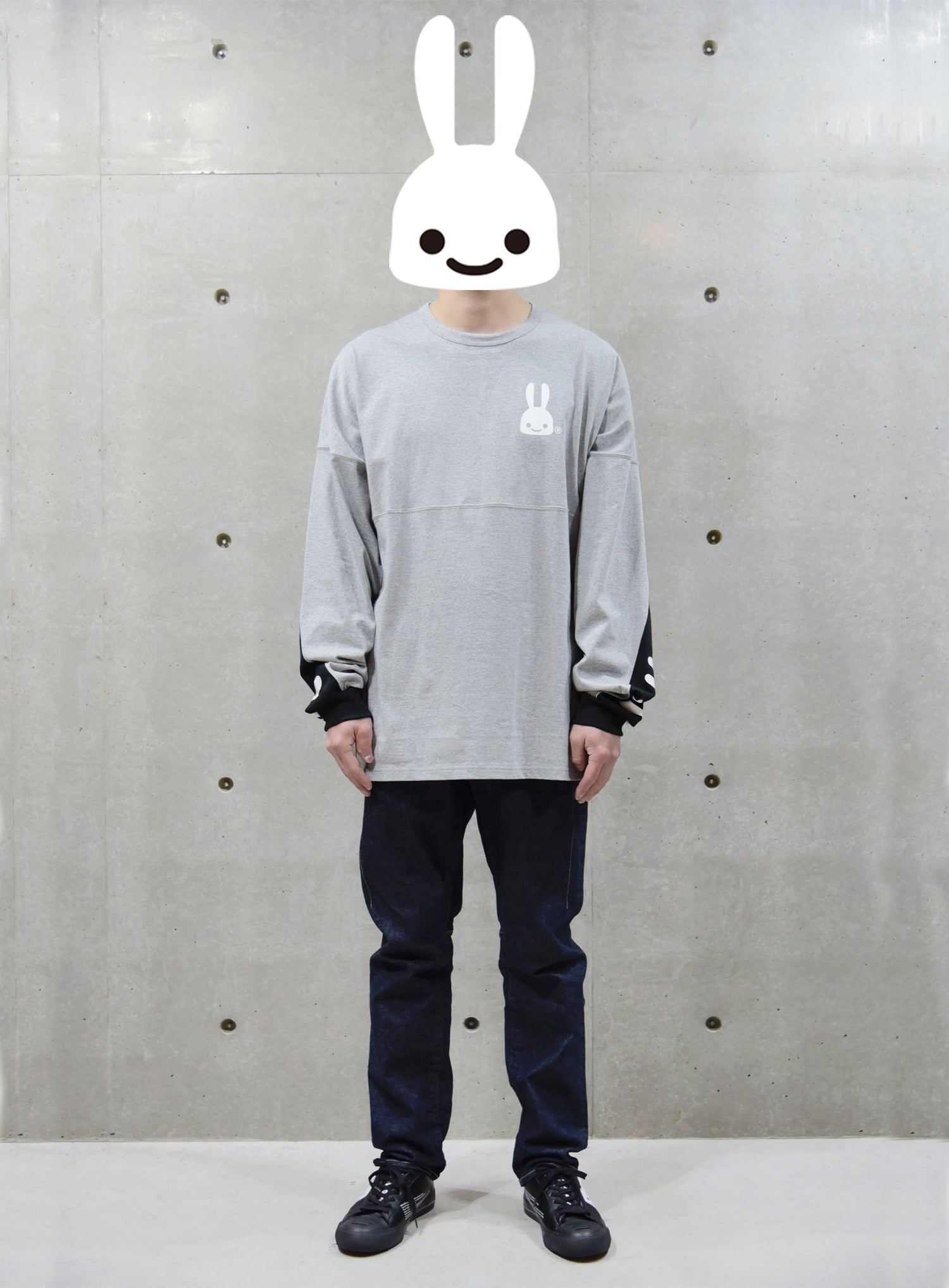 杢グレーのウサギいっぱいラインカットソー