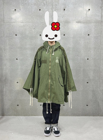 ミリタリー風ポンチョ