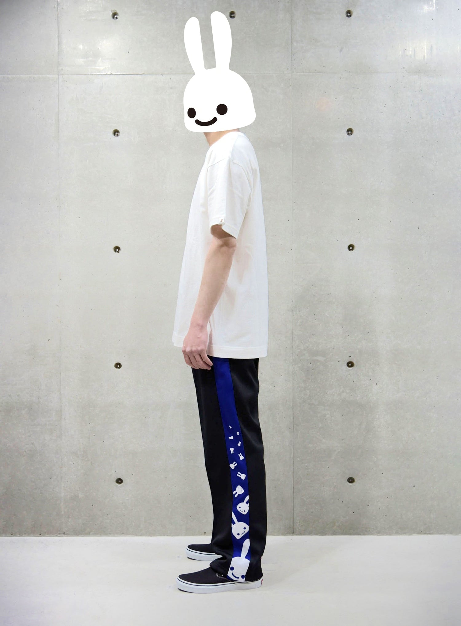 トラックパンツ