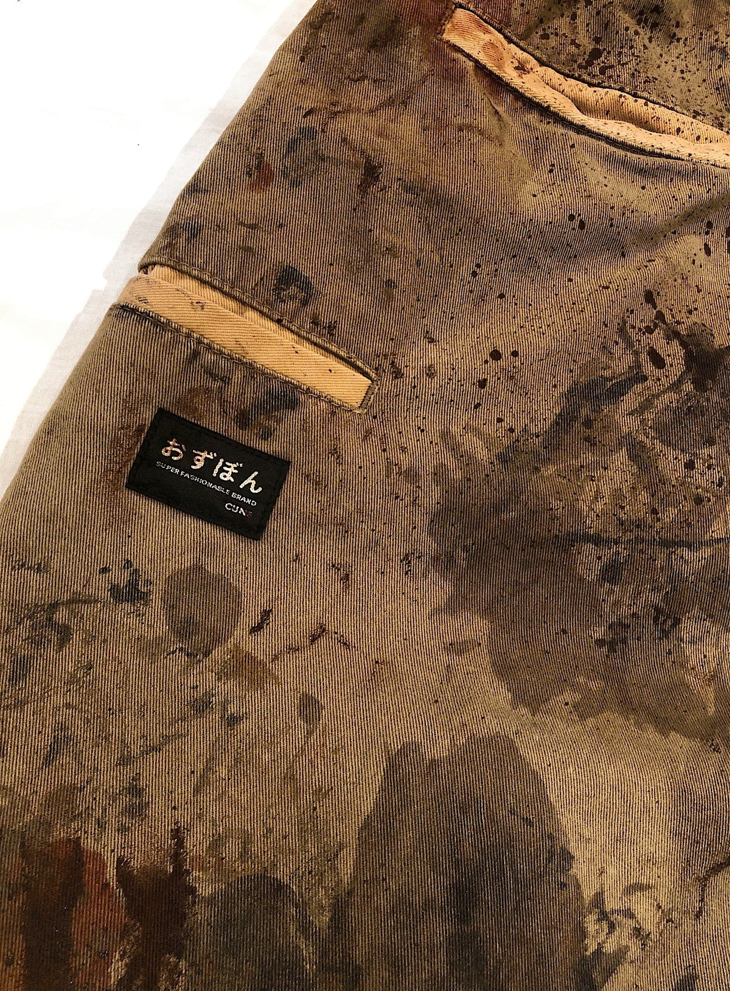 ボロボロな登山パンツ