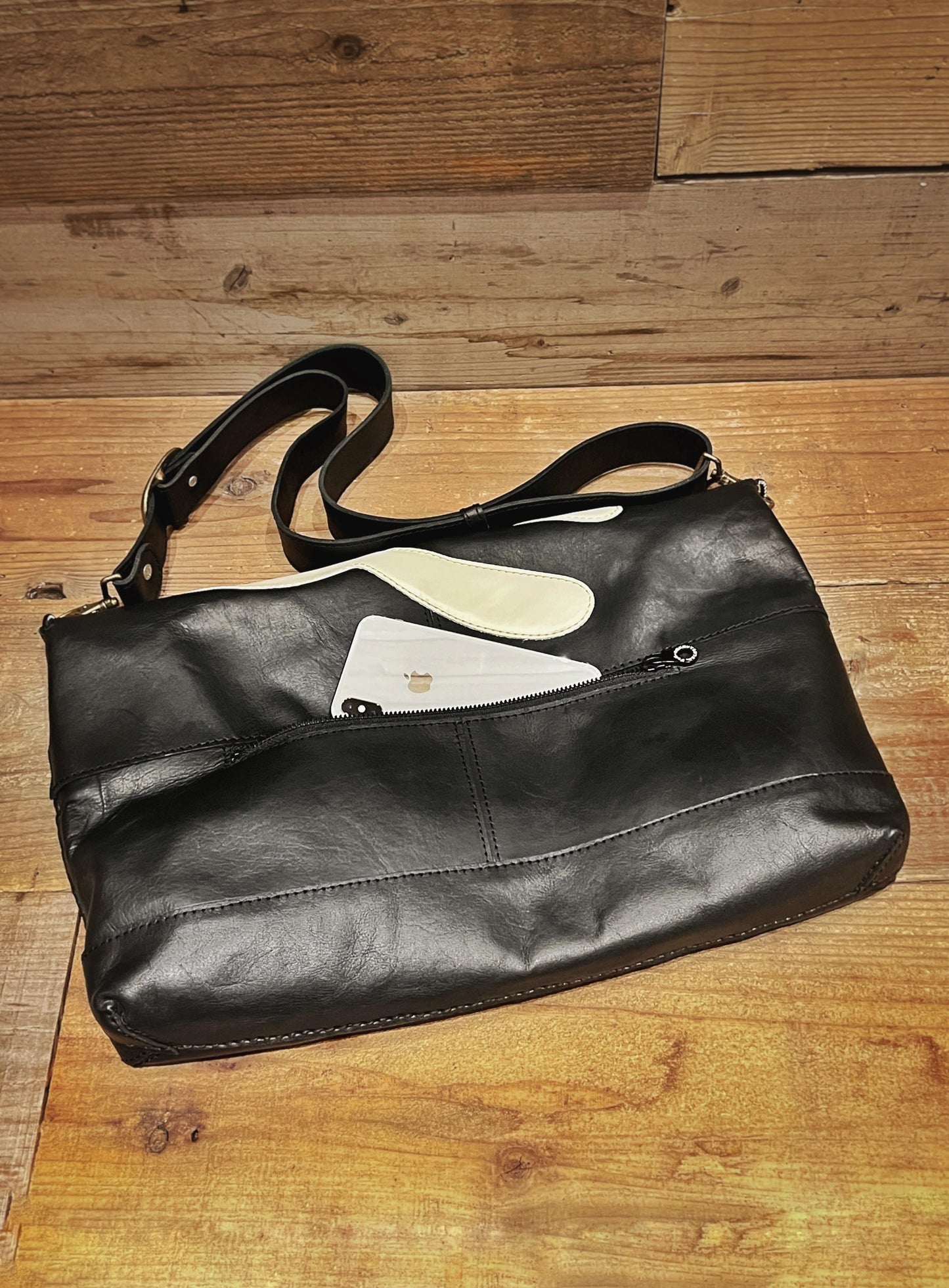 CUNE × robita レザーメッシュショルダーバッグ L