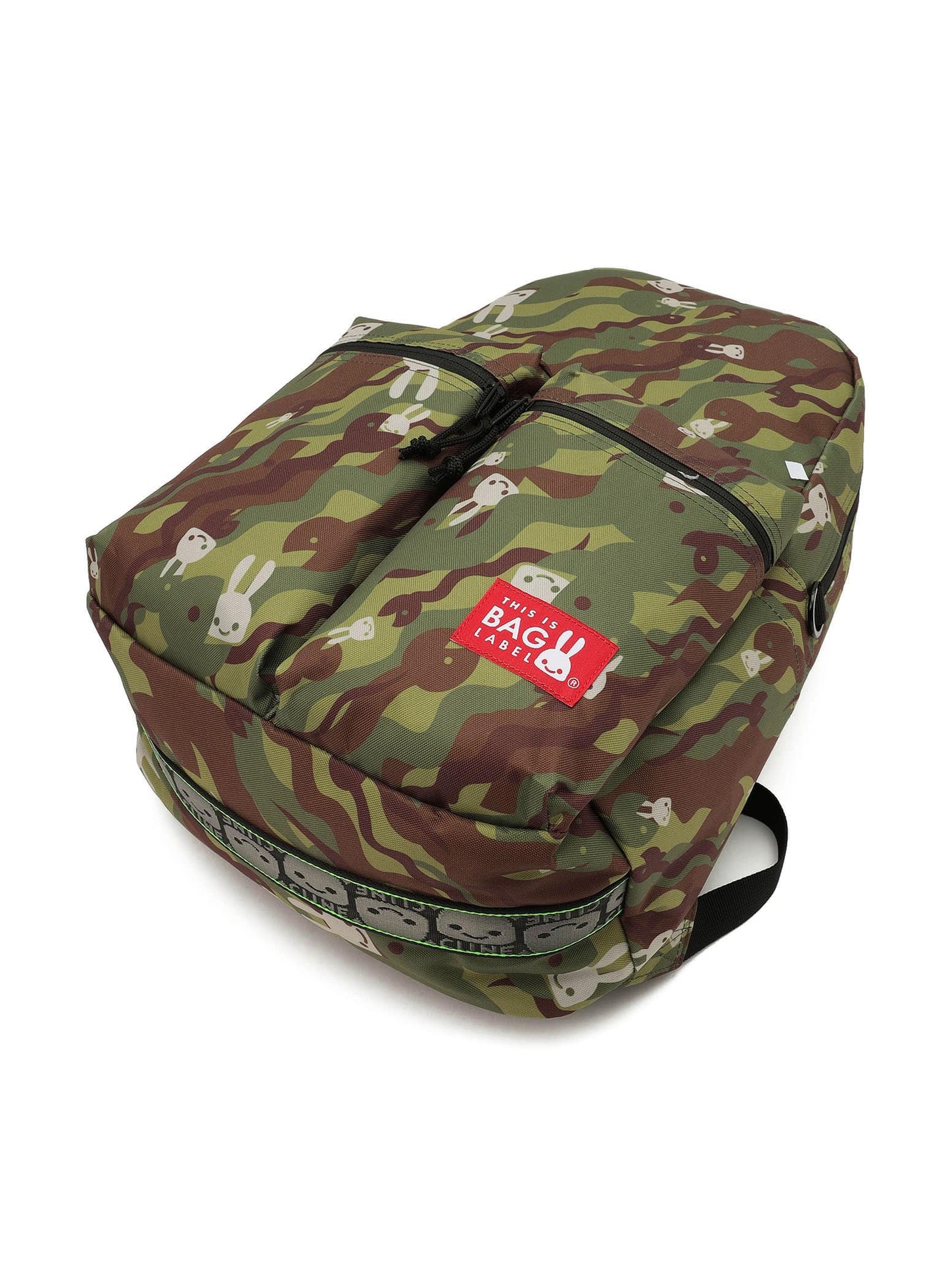 へび迷彩バックパック