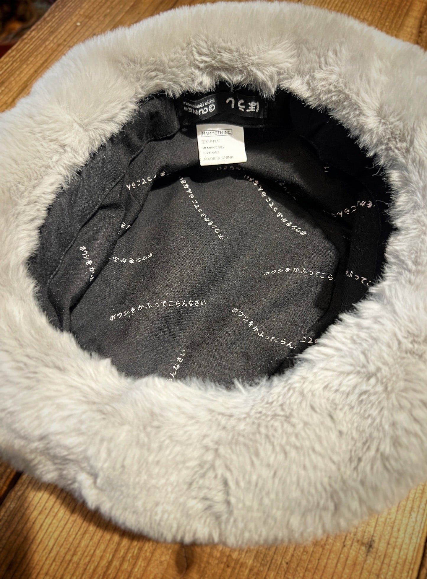 ふわふわバケットハット