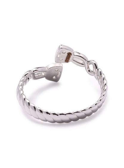 うさぎのみみねじねじリング