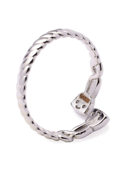 うさぎのみみねじねじリング