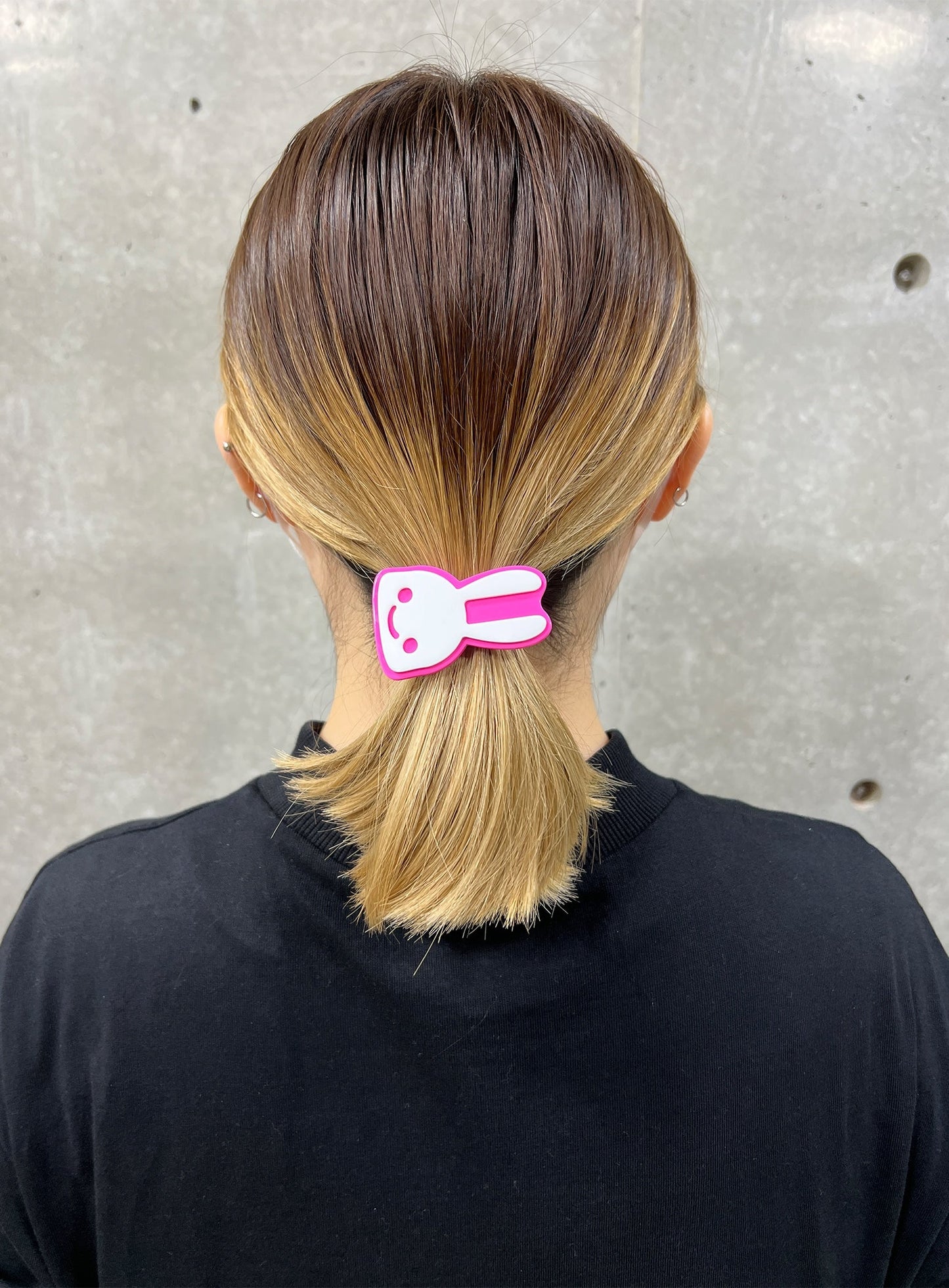 アクリルヘアゴム