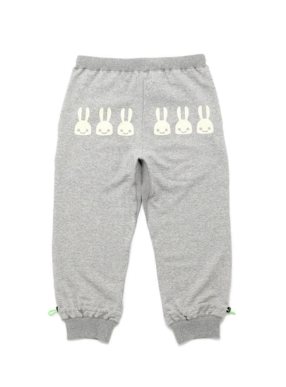 八分丈スウェットパンツ