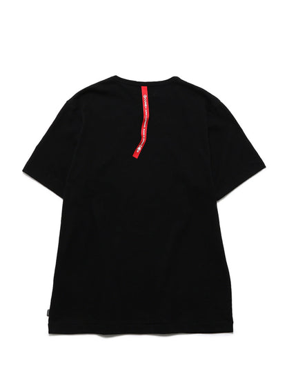 8本袖のハトTシャツ