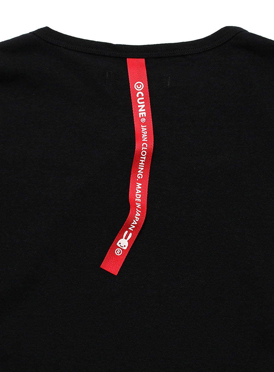 8本袖のハトTシャツ