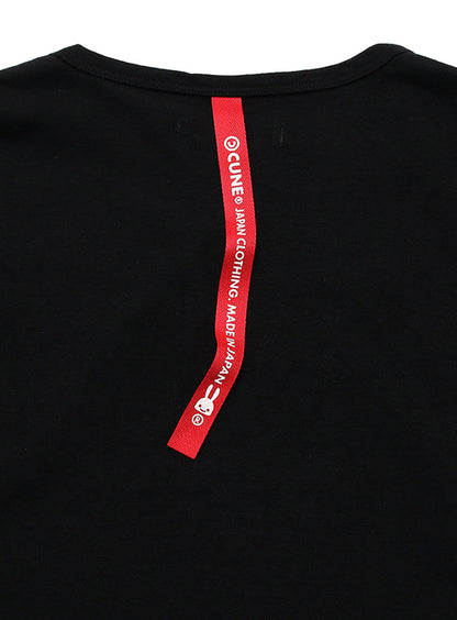 8本袖のハトTシャツ