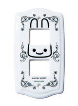 コンセントカバー