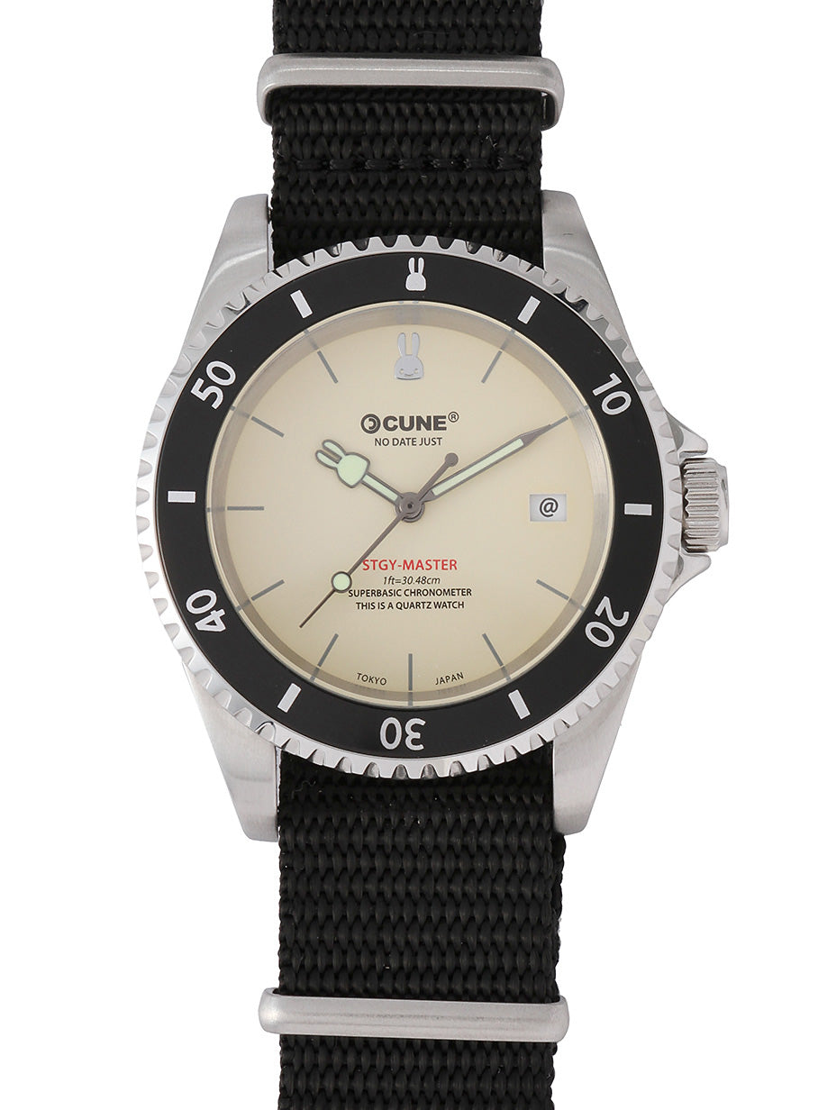 CUNE WRIST WATCH