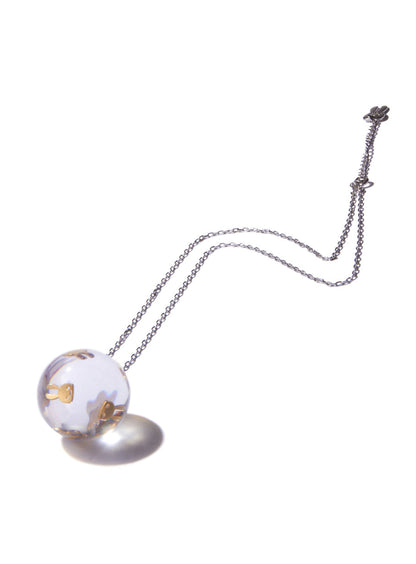 玉封入ネックレス