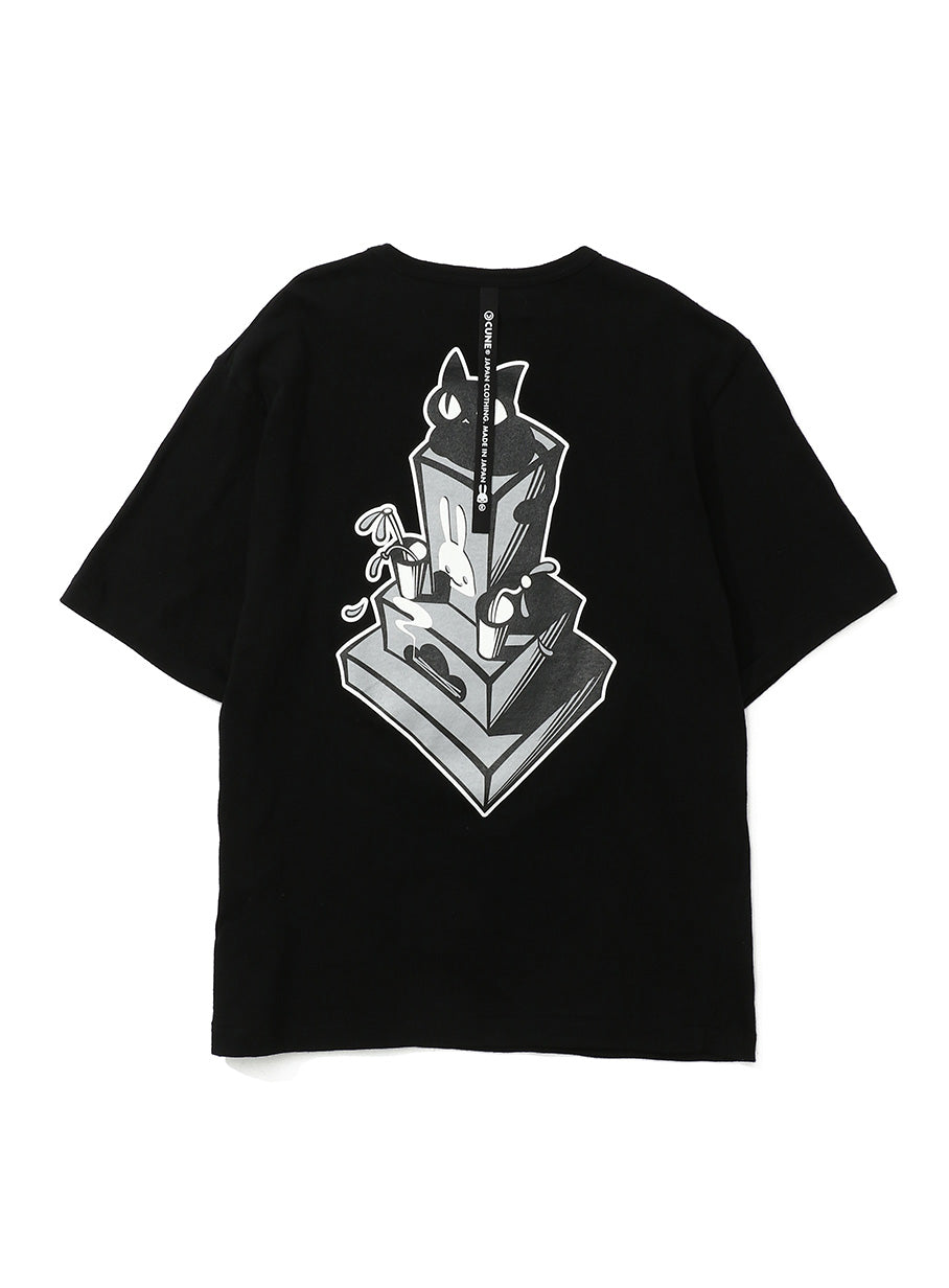 ちょっといいTシャツ 猫と墓