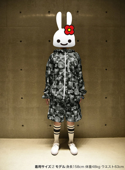 お鼻柄パッカブルブルゾン