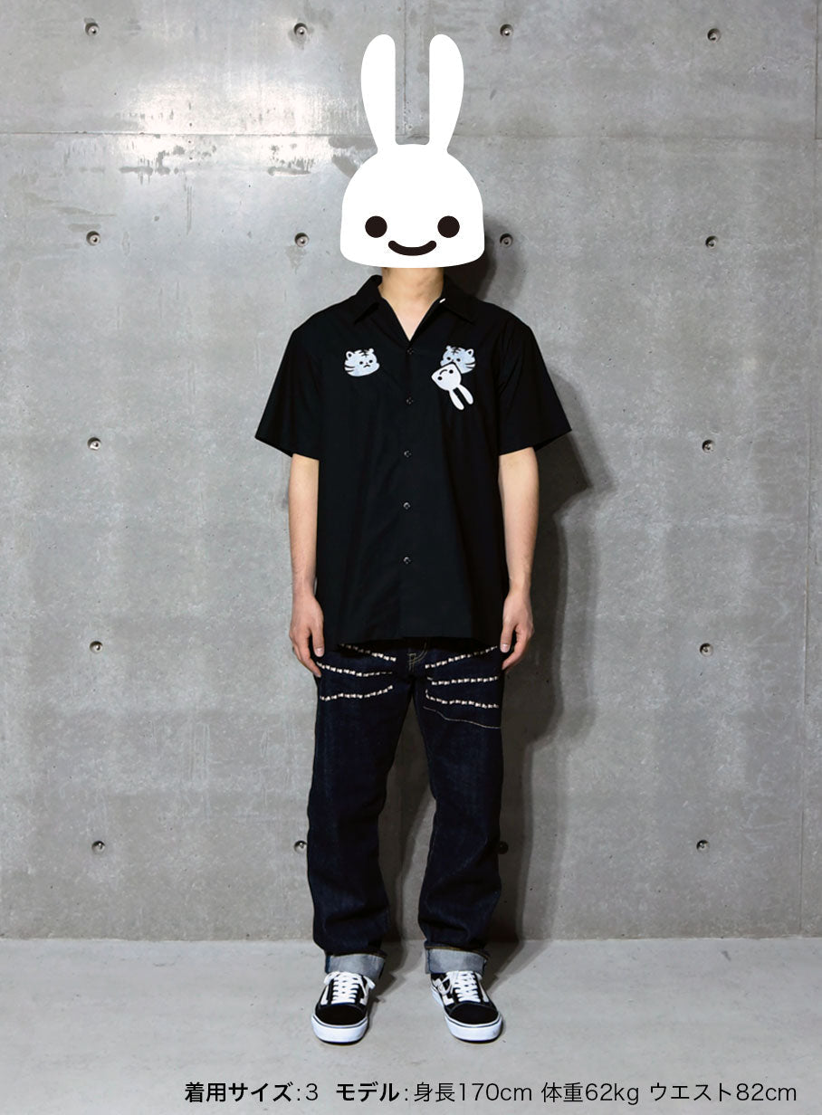 上向きとらちゃんの刺繍の開襟シャツ