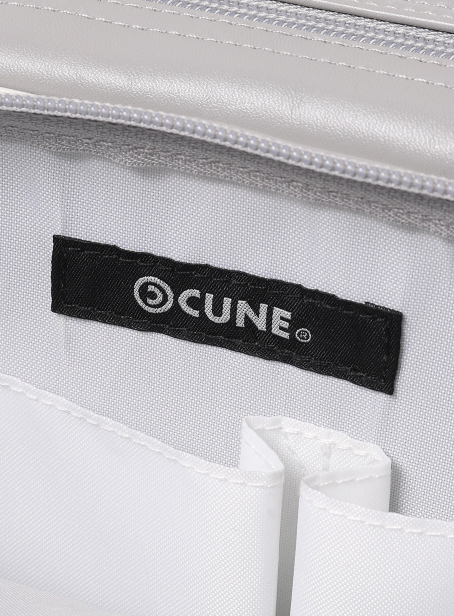 スポーツのミニバッグ