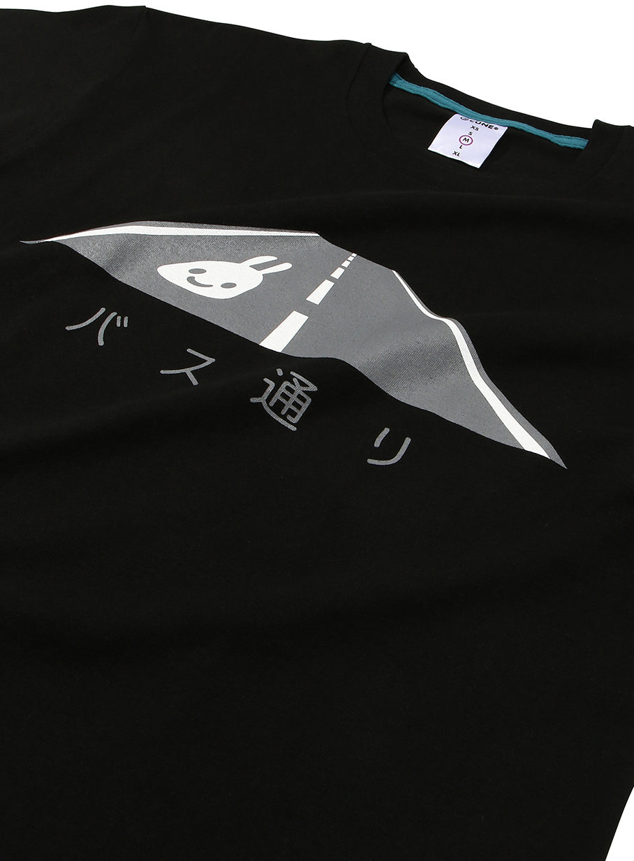 S/S Tee バス通り