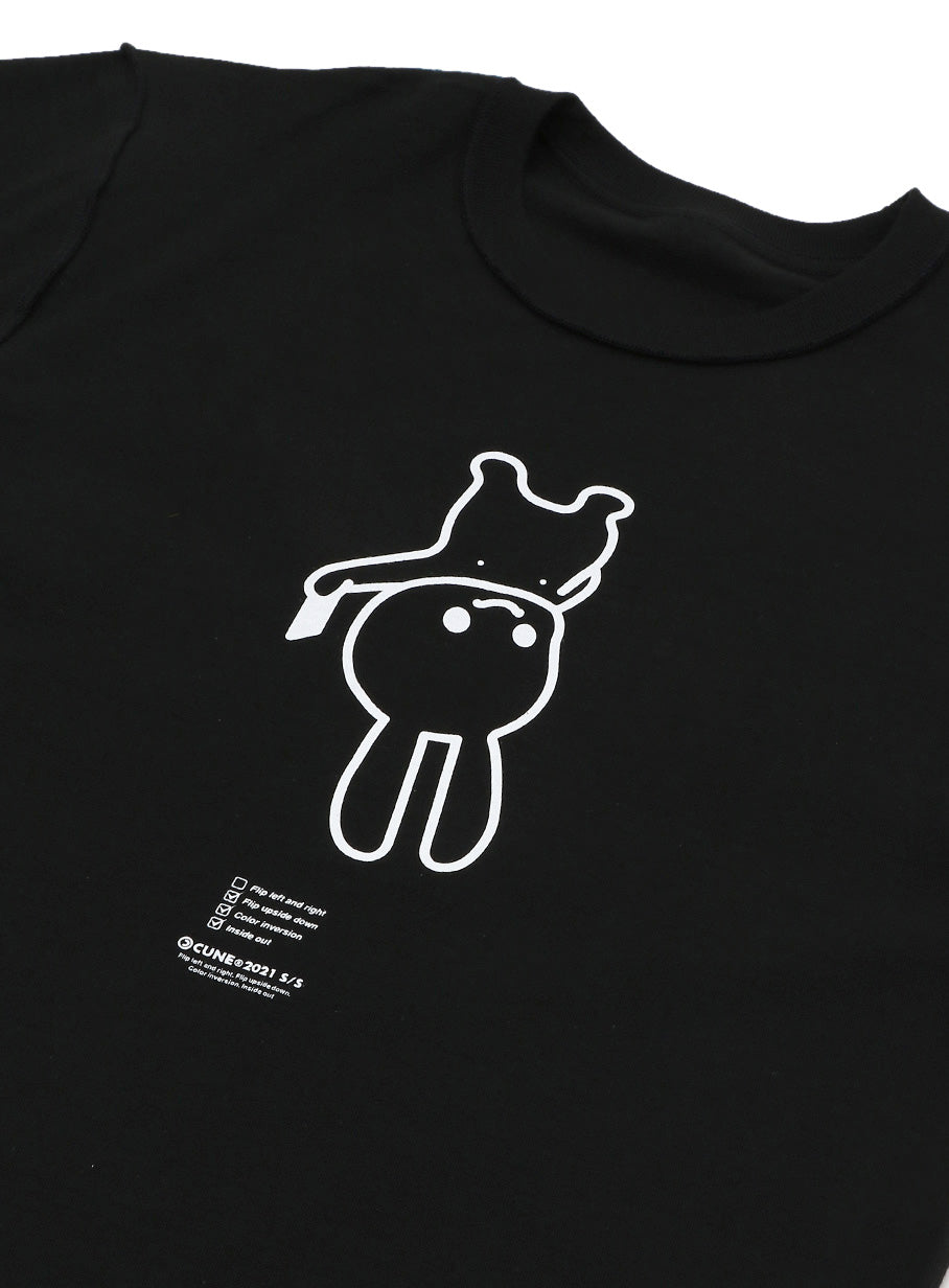 反転Tシャツ 自撮り