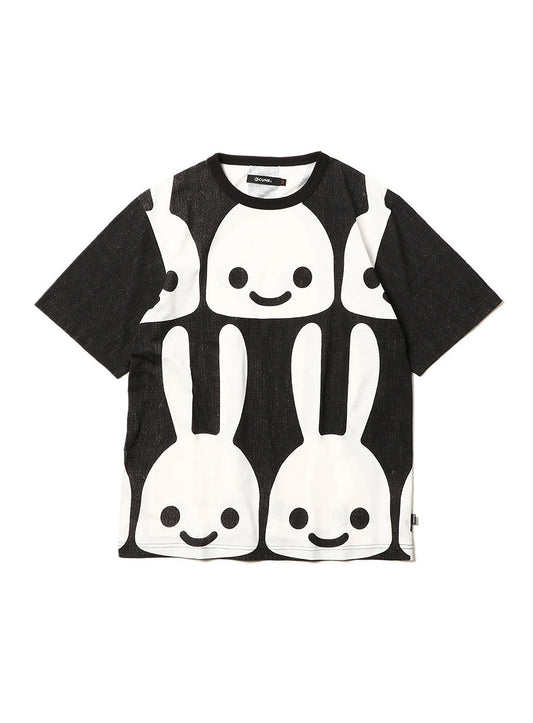 ウサギならびTシャツ