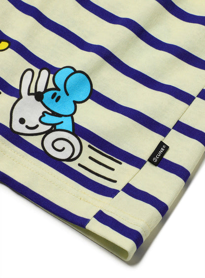 足ぐるぐる猫のTシャツ