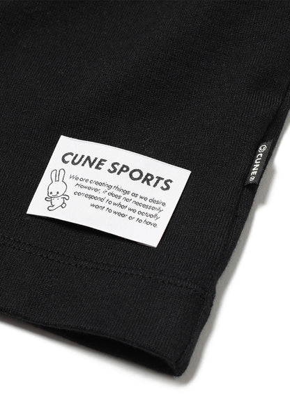 ウサギテープのモックネックTシャツ