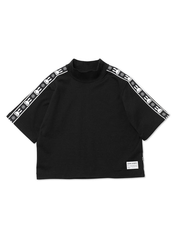 ウサギテープのモックネックTシャツ