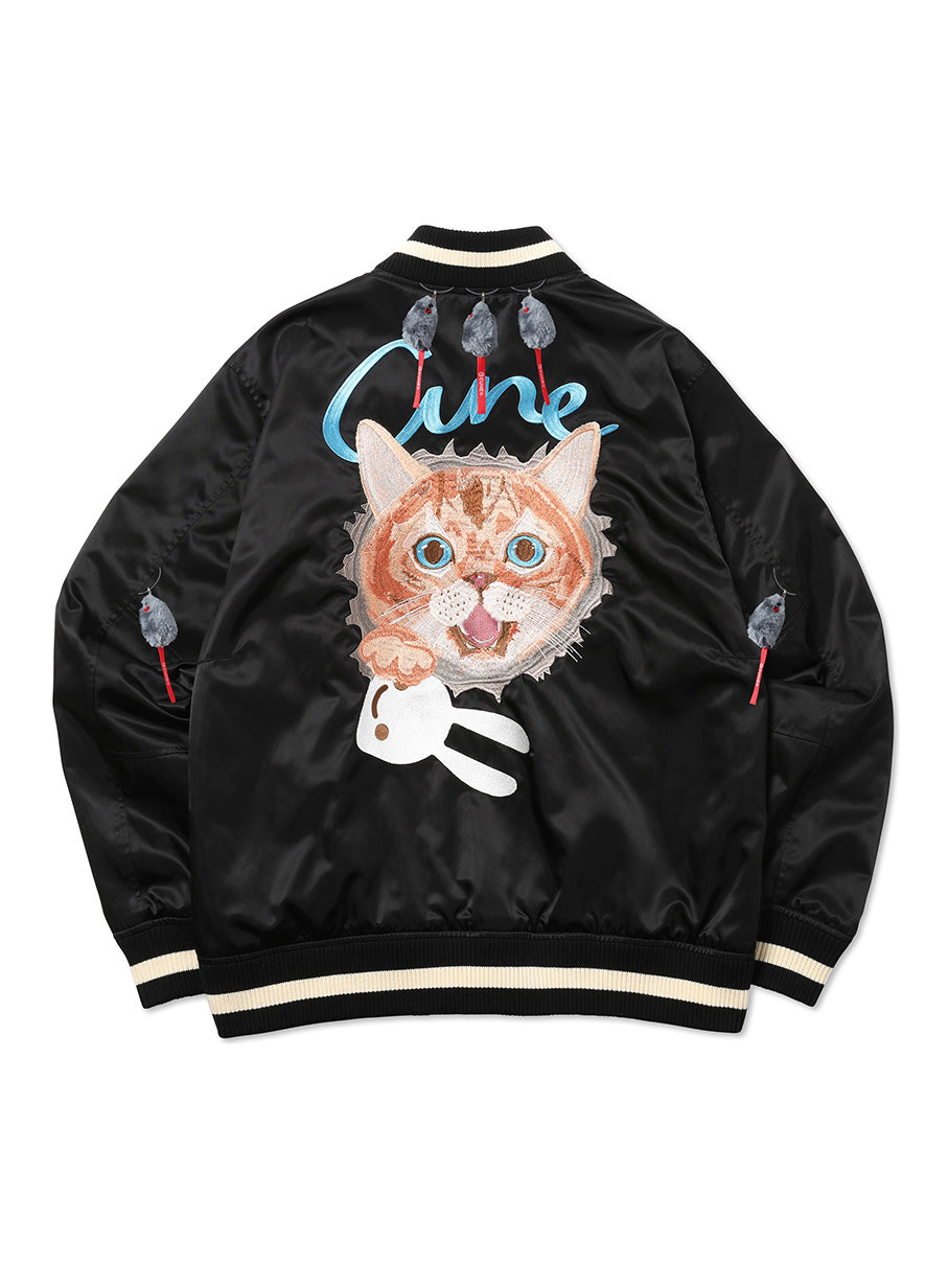 飛び出す猫のナイロンスタジャン