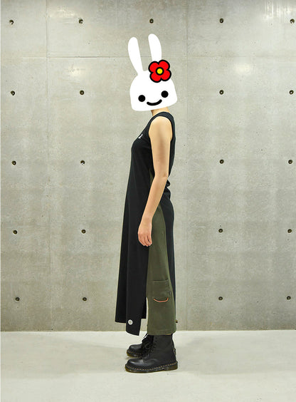 女性の切り替えノースリーブワンピース