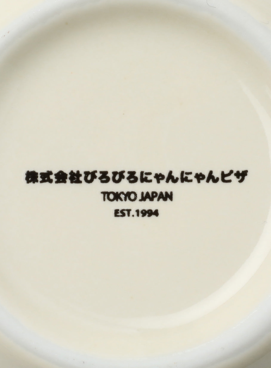 株式会社びろびろにゃんにゃんピザのカップアンドソーサー