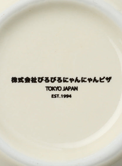 株式会社びろびろにゃんにゃんピザのカップアンドソーサー