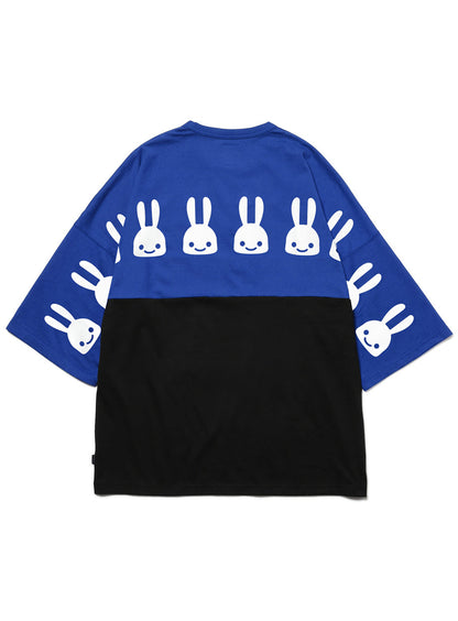 背中にウサギがたくさん半袖カットソー