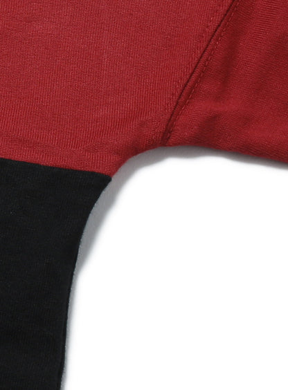 背中にウサギがたくさん半袖カットソー