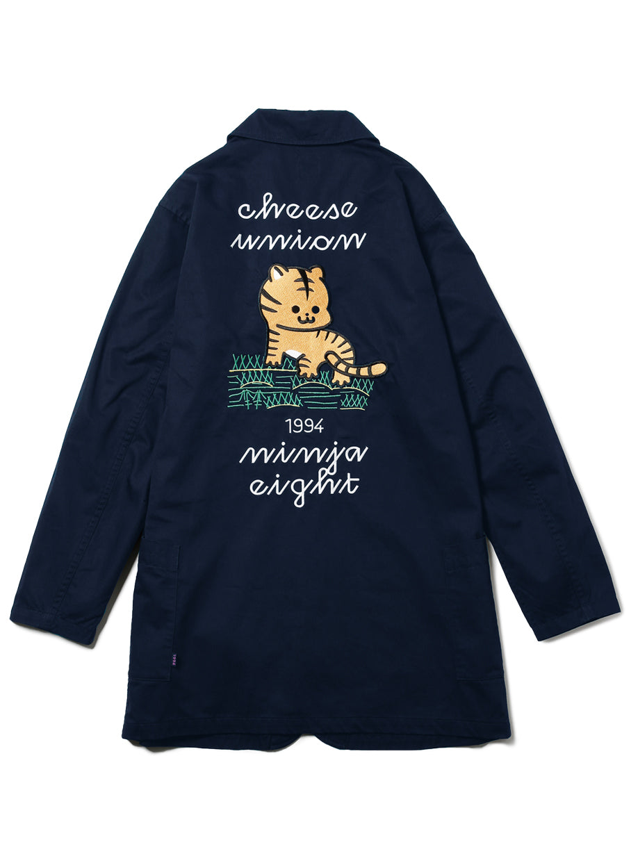 刺繍のショップコート