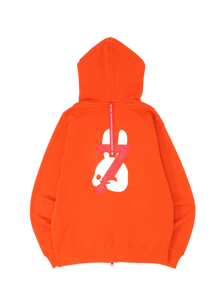 7th Anniv. ZIP PARKA 立てかけ