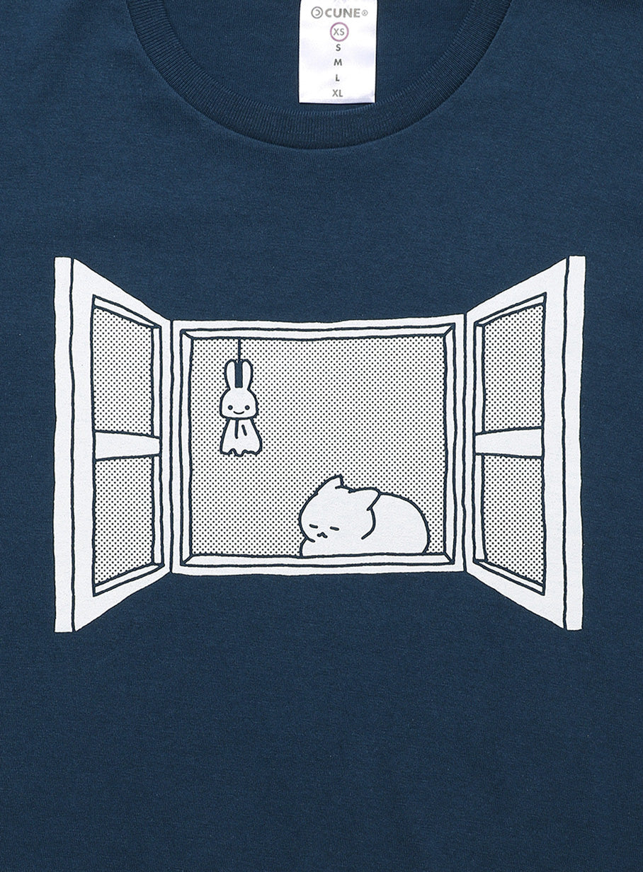 APWC T-SHIRTS 窓の猫