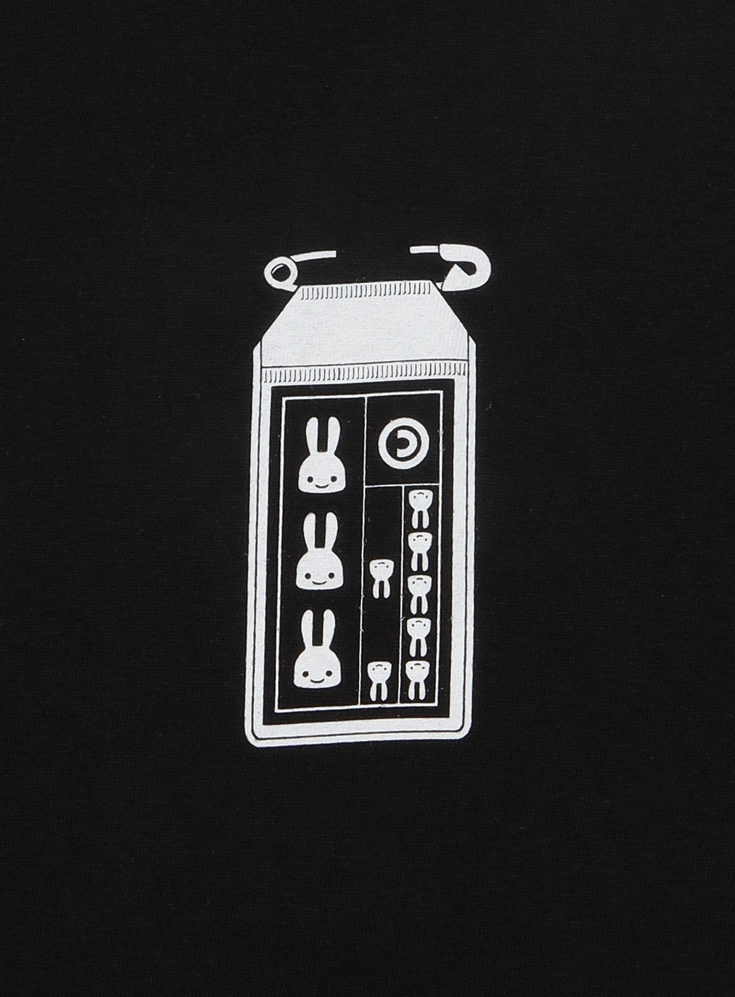 CUNE OS Ten and a quarter years old T-SHIRTS 名札