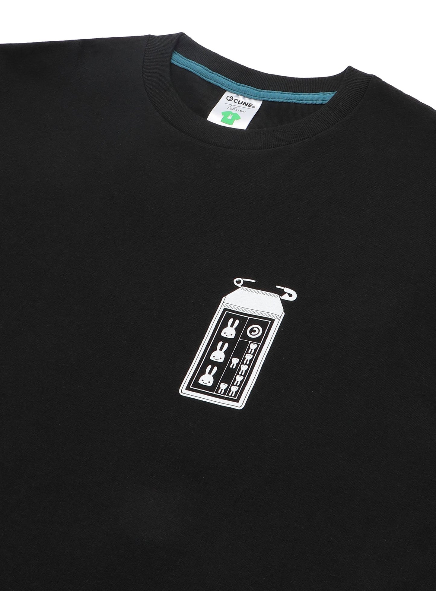 CUNE OS Ten and a quarter years old T-SHIRTS 名札