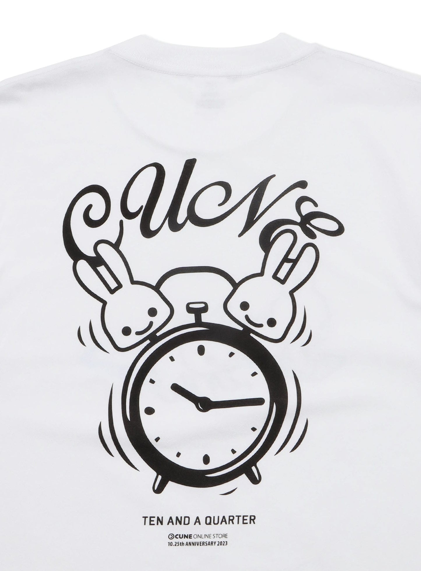 CUNE OS Ten and a quarter years old T-SHIRTS 雑巾がけ