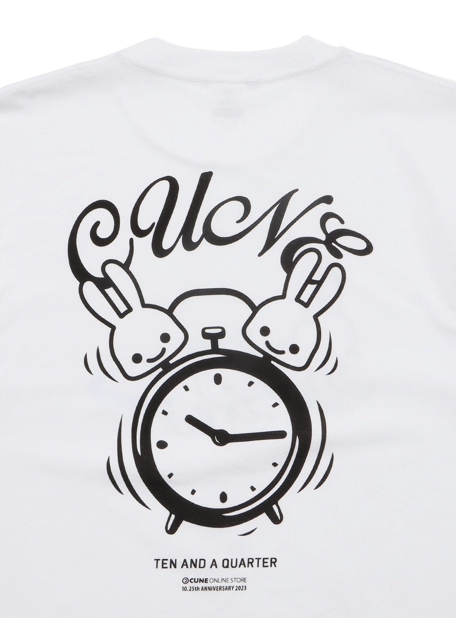 CUNE OS Ten and a quarter years old T-SHIRTS 雑巾がけ