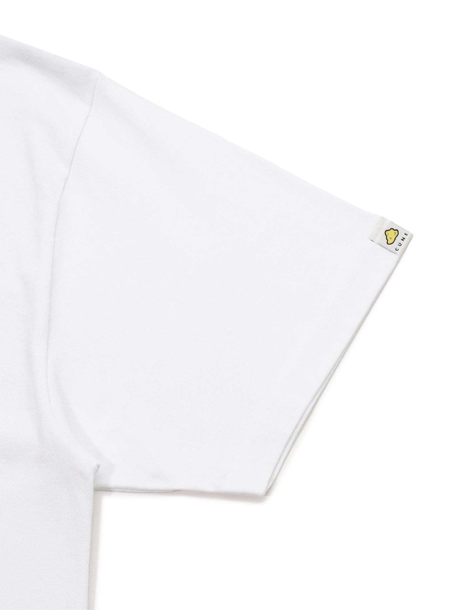 CUNE OS Ten and a quarter years old T-SHIRTS 給食係