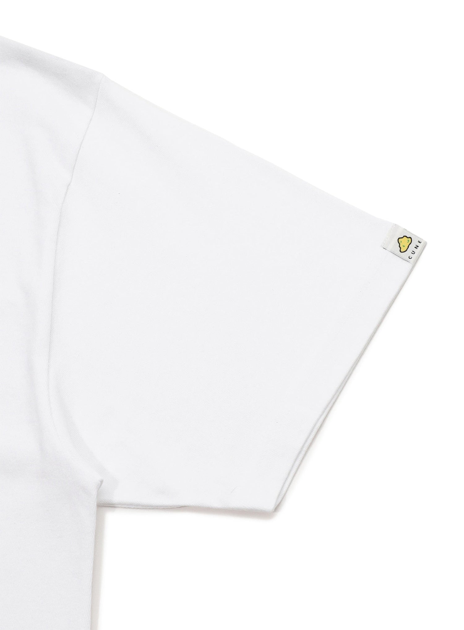 CUNE OS Ten and a quarter years old T-SHIRTS 給食係