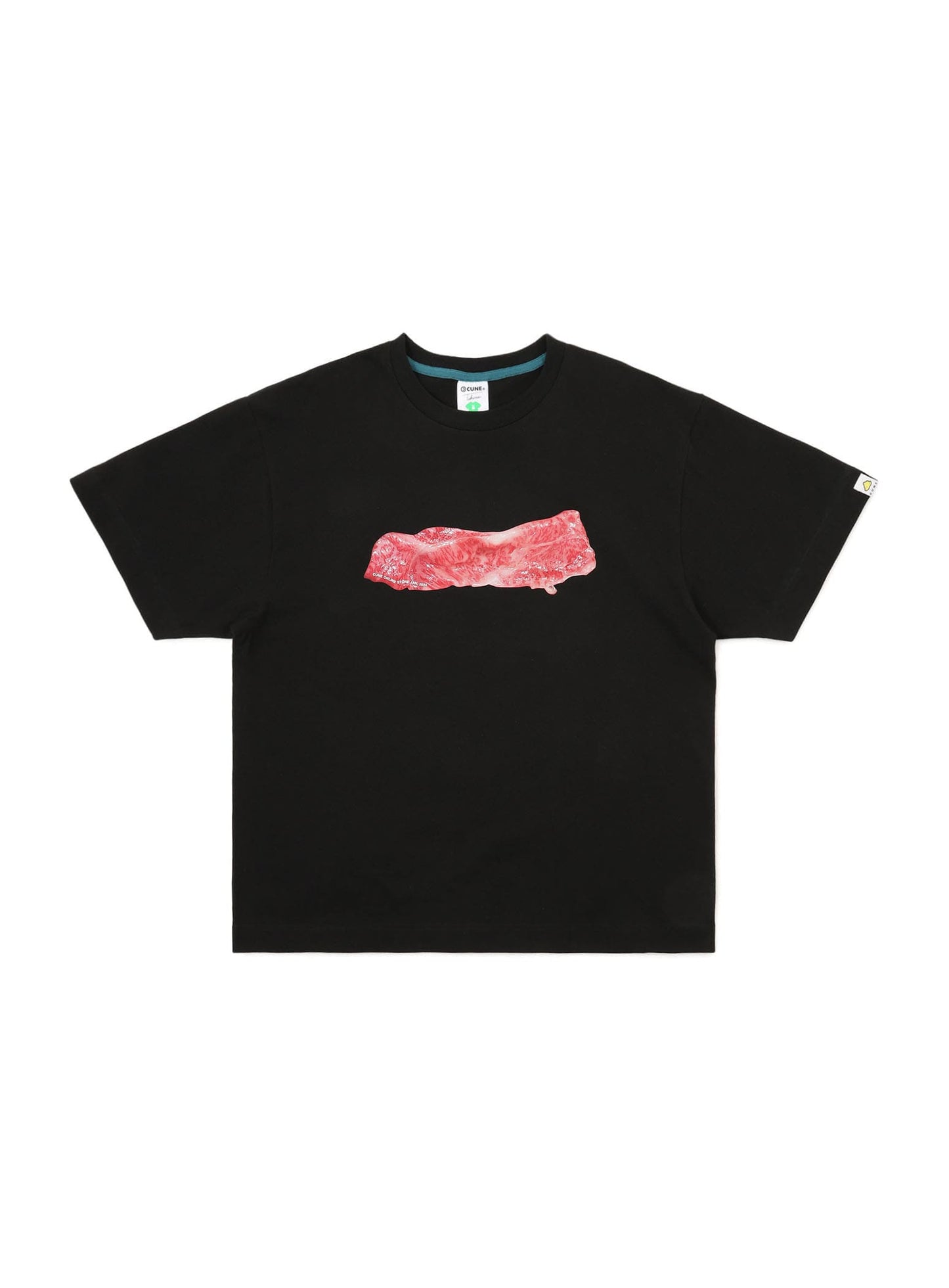 LOOKING BACK MONTHLY STICKER T-SHIRTS 202401