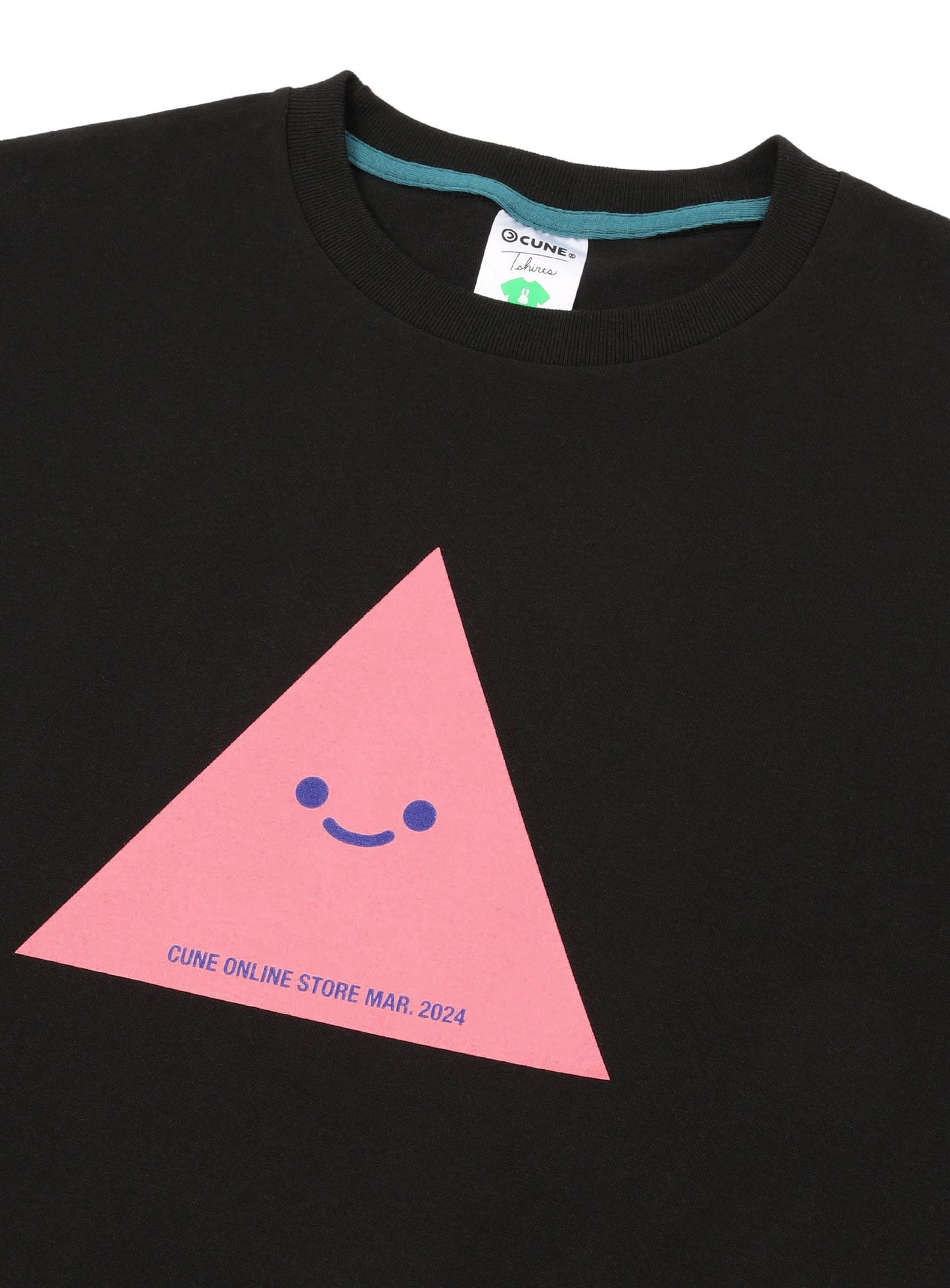 LOOKING BACK MONTHLY STICKER T-SHIRTS 202403