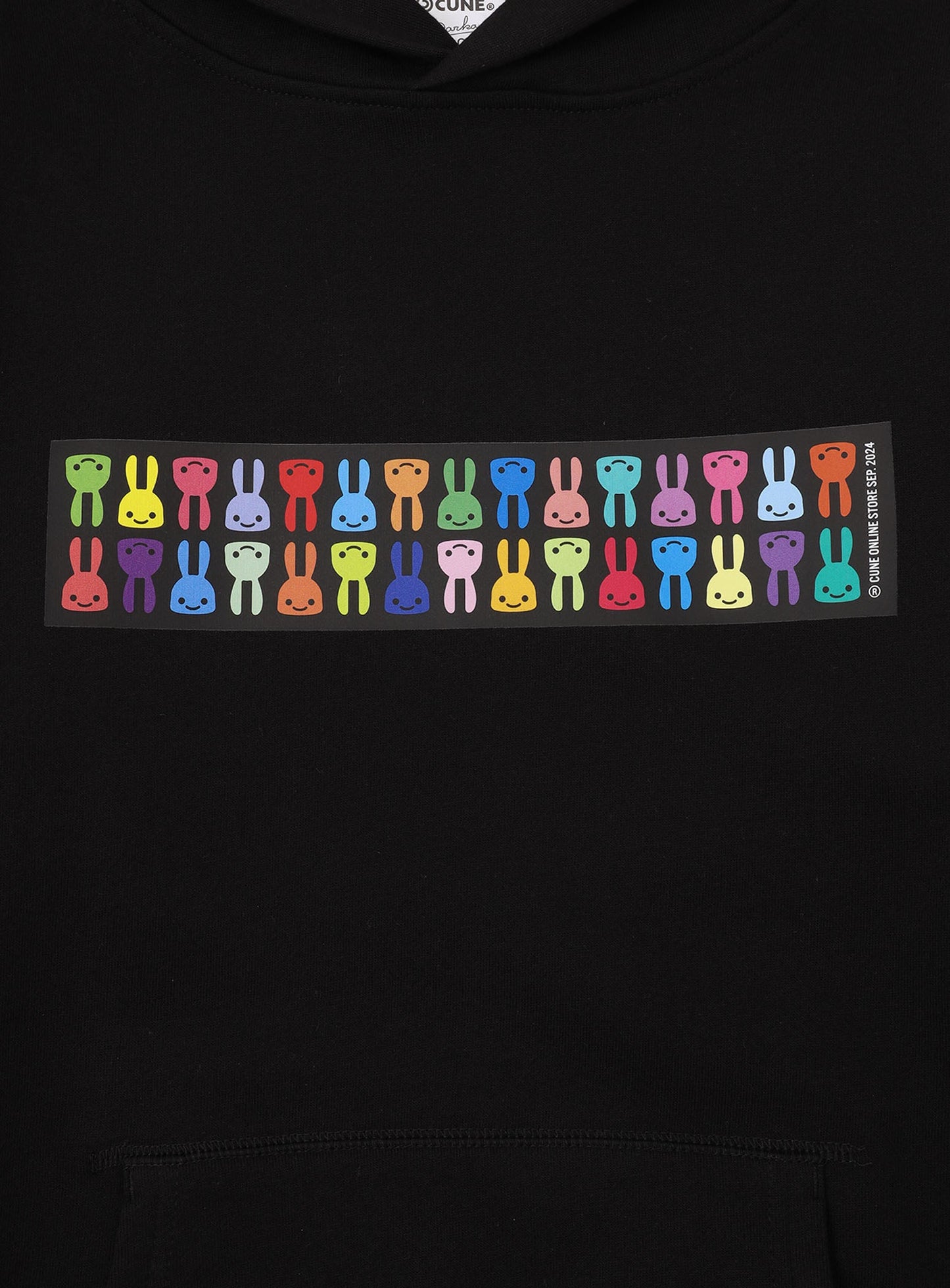 LOOKING BACK MONTHLY STICKER PULL PARKA 202409
