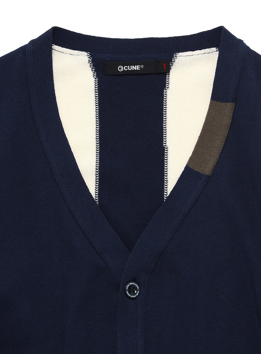 ニットカーディガン
